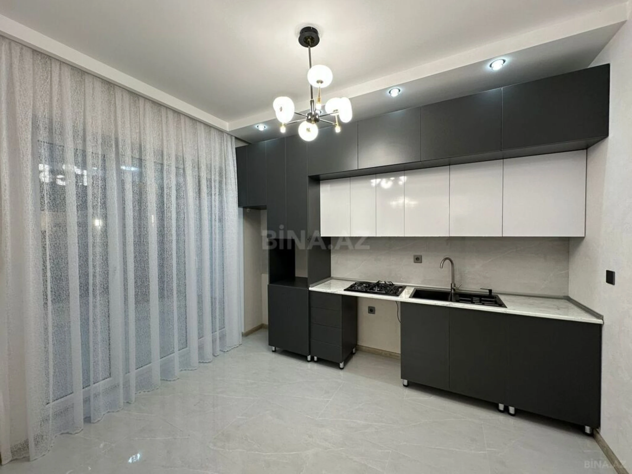 Satılır 4 otaqlı həyət evi 120 m²