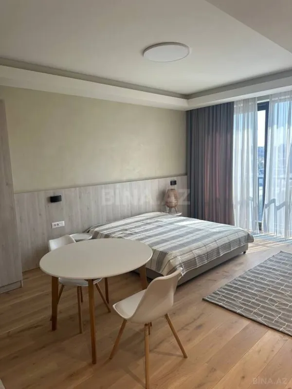 Satılır 1 otaqlı mənzil 55 m²