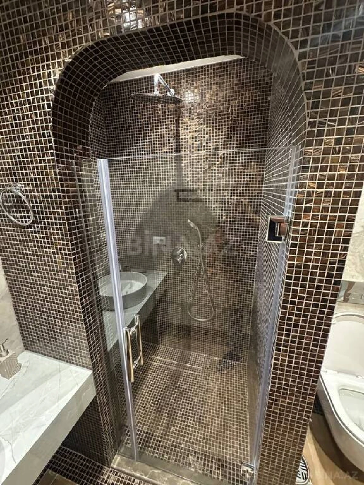 Satılır 1 otaqlı mənzil 55 m²