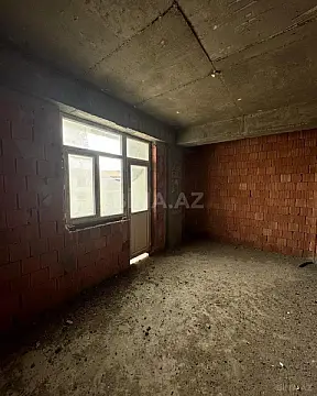 Satılır 2 otaqlı mənzil 83 m²