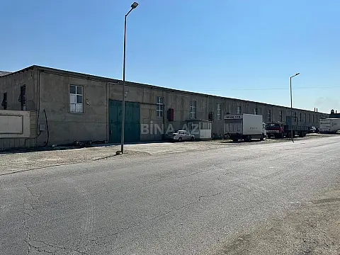 Satılır obyekt 4200 m²