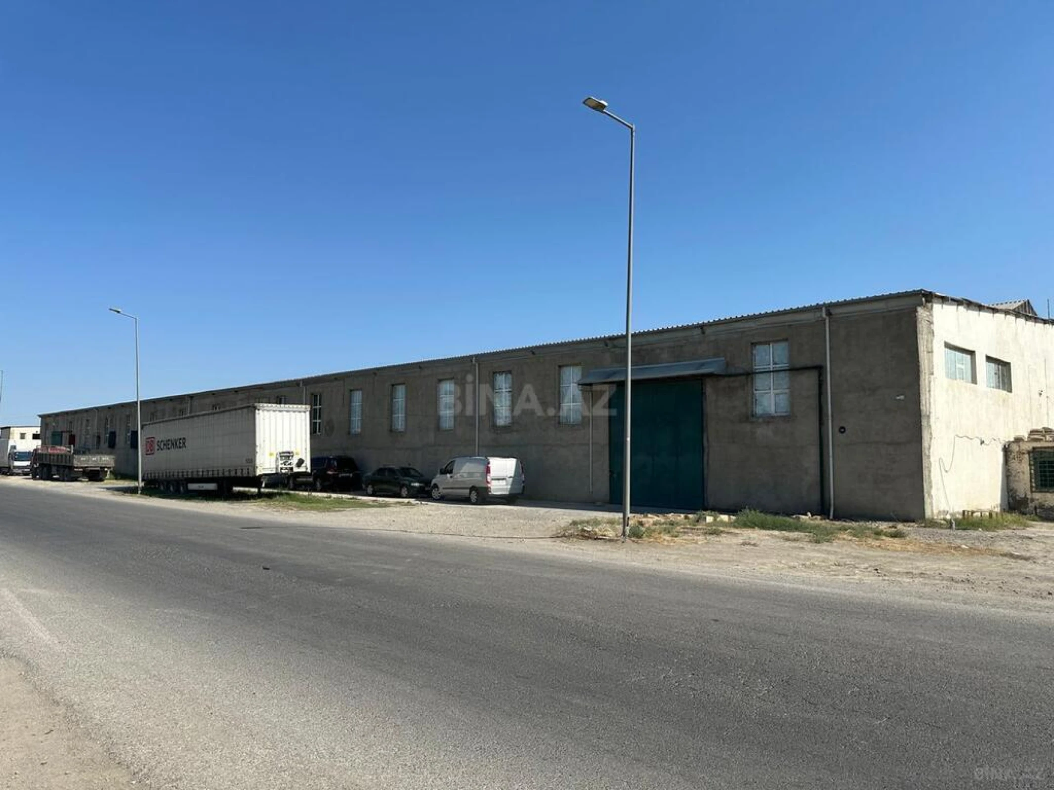 Satılır obyekt 4200 m²