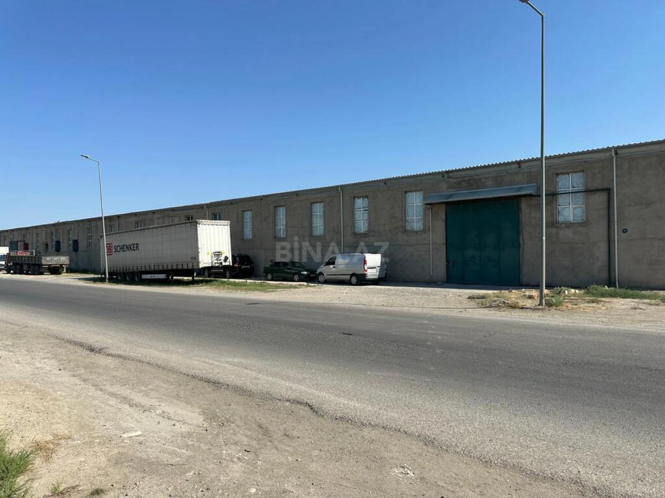 Satılır obyekt 4200 m²