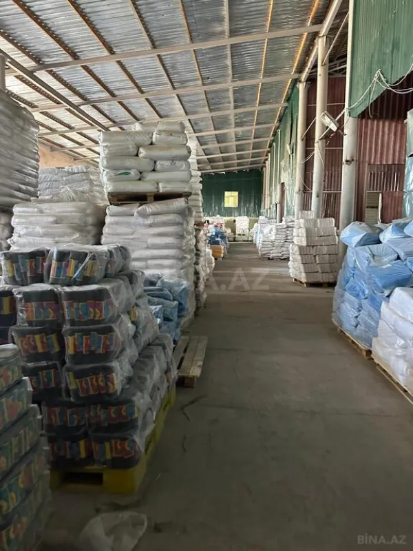 Satılır obyekt 4200 m²