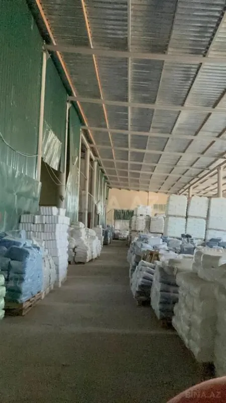 Satılır obyekt 4200 m²