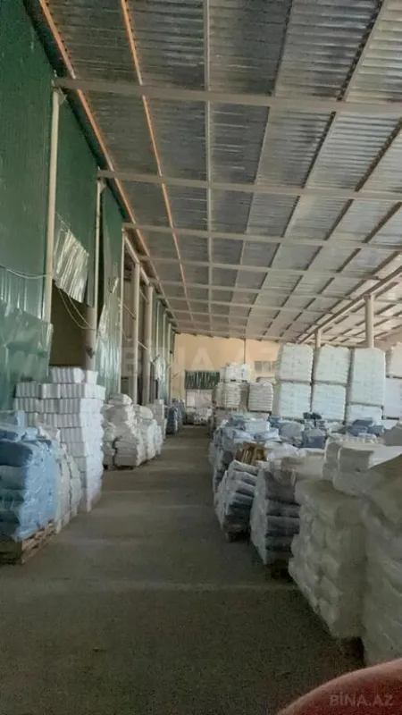 Satılır obyekt 4200 m²