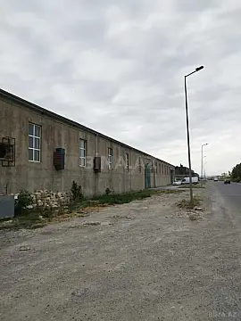 Satılır obyekt 4200 m²