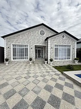 Satılır 4 otaqlı həyət evi 160 m²