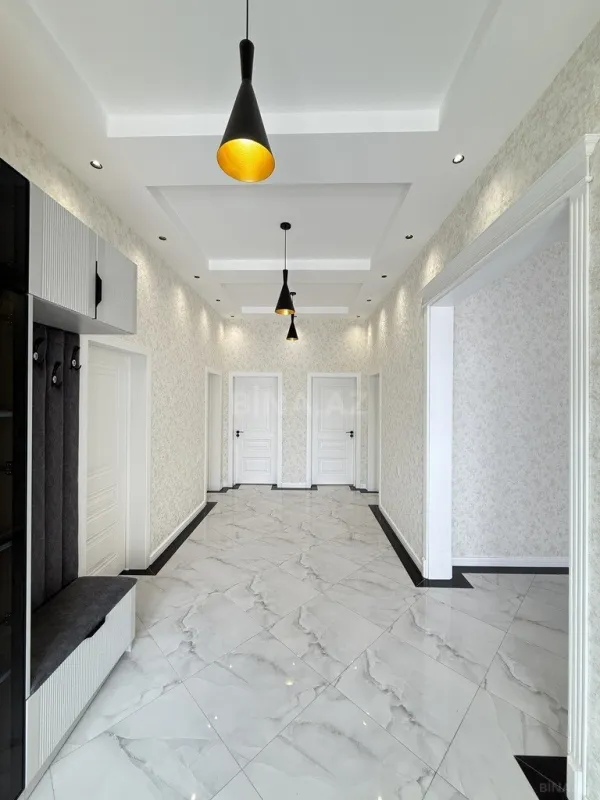 Satılır 4 otaqlı həyət evi 160 m²