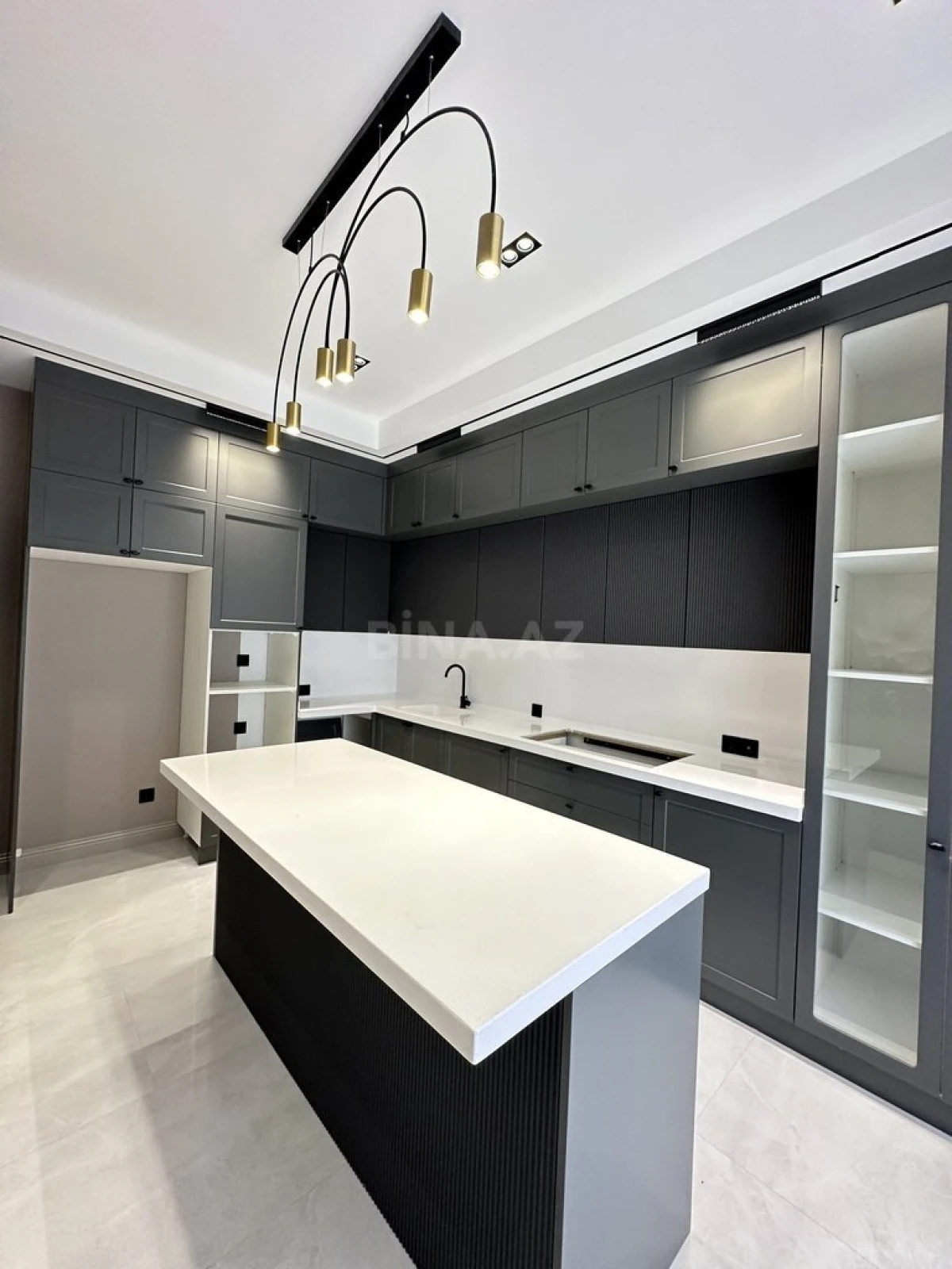 Satılır 4 otaqlı həyət evi 160 m²