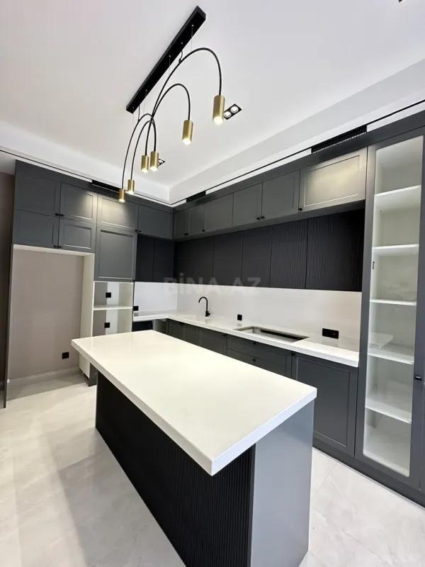 Satılır 4 otaqlı həyət evi 160 m²