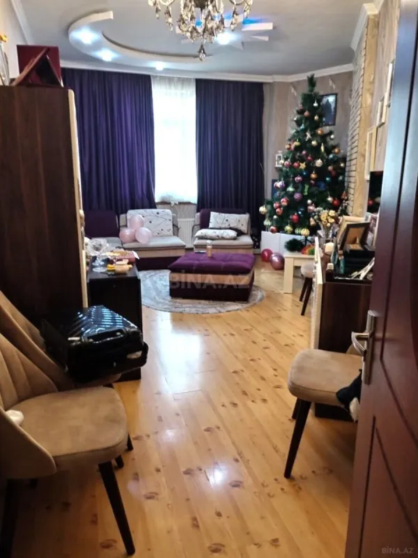 Satılır 2 otaqlı mənzil 72 m²
