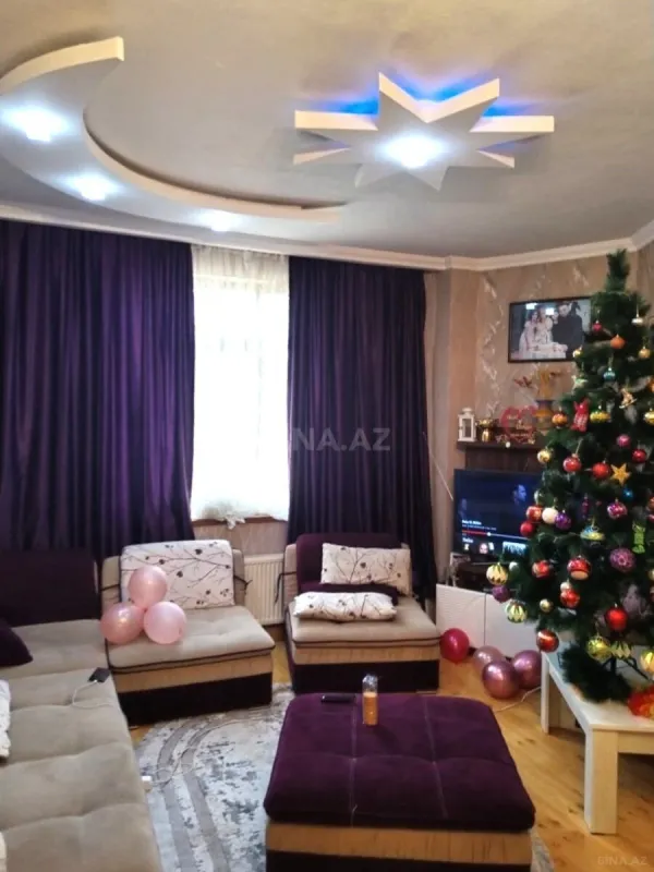 Satılır 2 otaqlı mənzil 72 m²