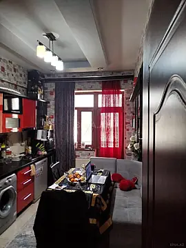 Satılır 2 otaqlı mənzil 72 m²