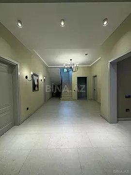 Satılır 6 otaqlı həyət evi 470 m²