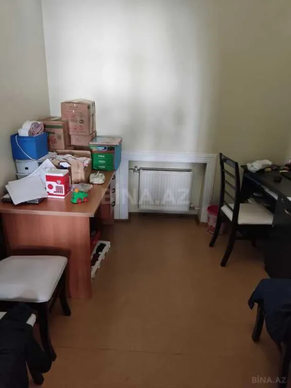 Satılır 7 otaqlı həyət evi 200 m²