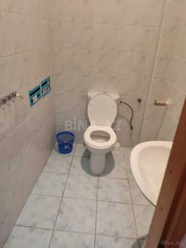Satılır 7 otaqlı həyət evi 200 m²