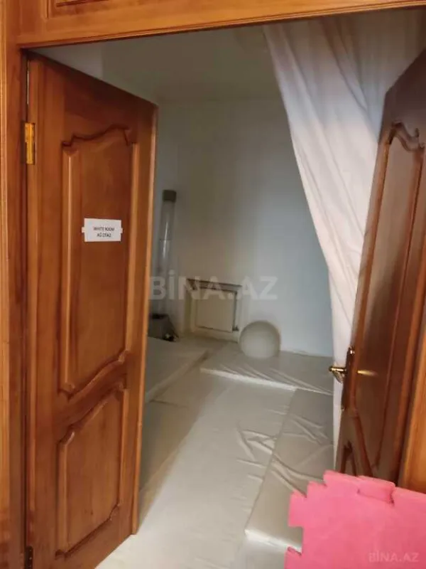 Satılır 7 otaqlı həyət evi 200 m²
