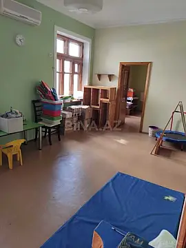 Satılır 7 otaqlı həyət evi 200 m²