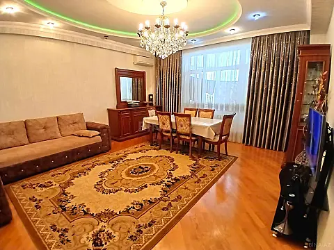 Satılır 3 otaqlı mənzil 124 m² — Bakı 3 otaq 124.00 m²
