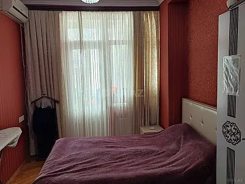 Satılır 3 otaqlı mənzil 95 m²
