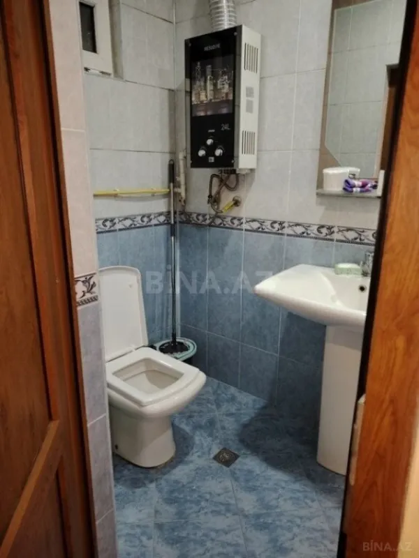 Satılır 5 otaqlı mənzil 120 m²