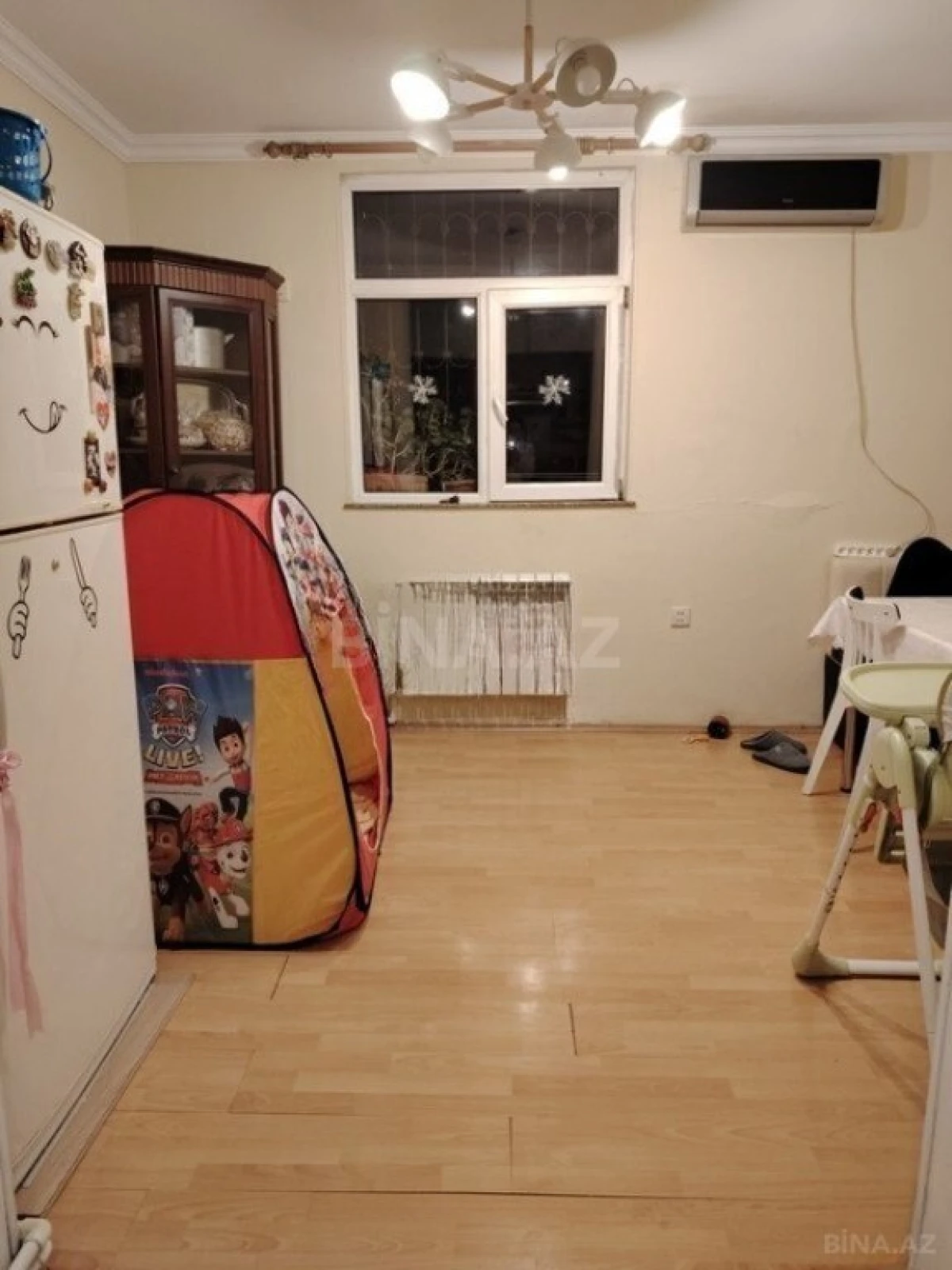 Satılır 5 otaqlı mənzil 120 m²