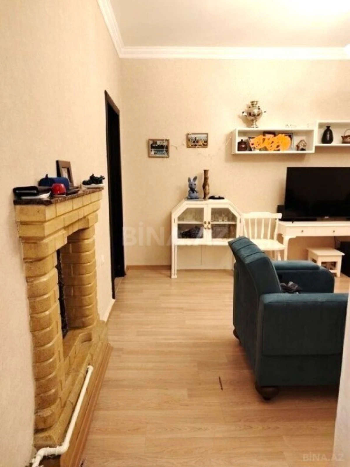 Satılır 5 otaqlı mənzil 120 m²