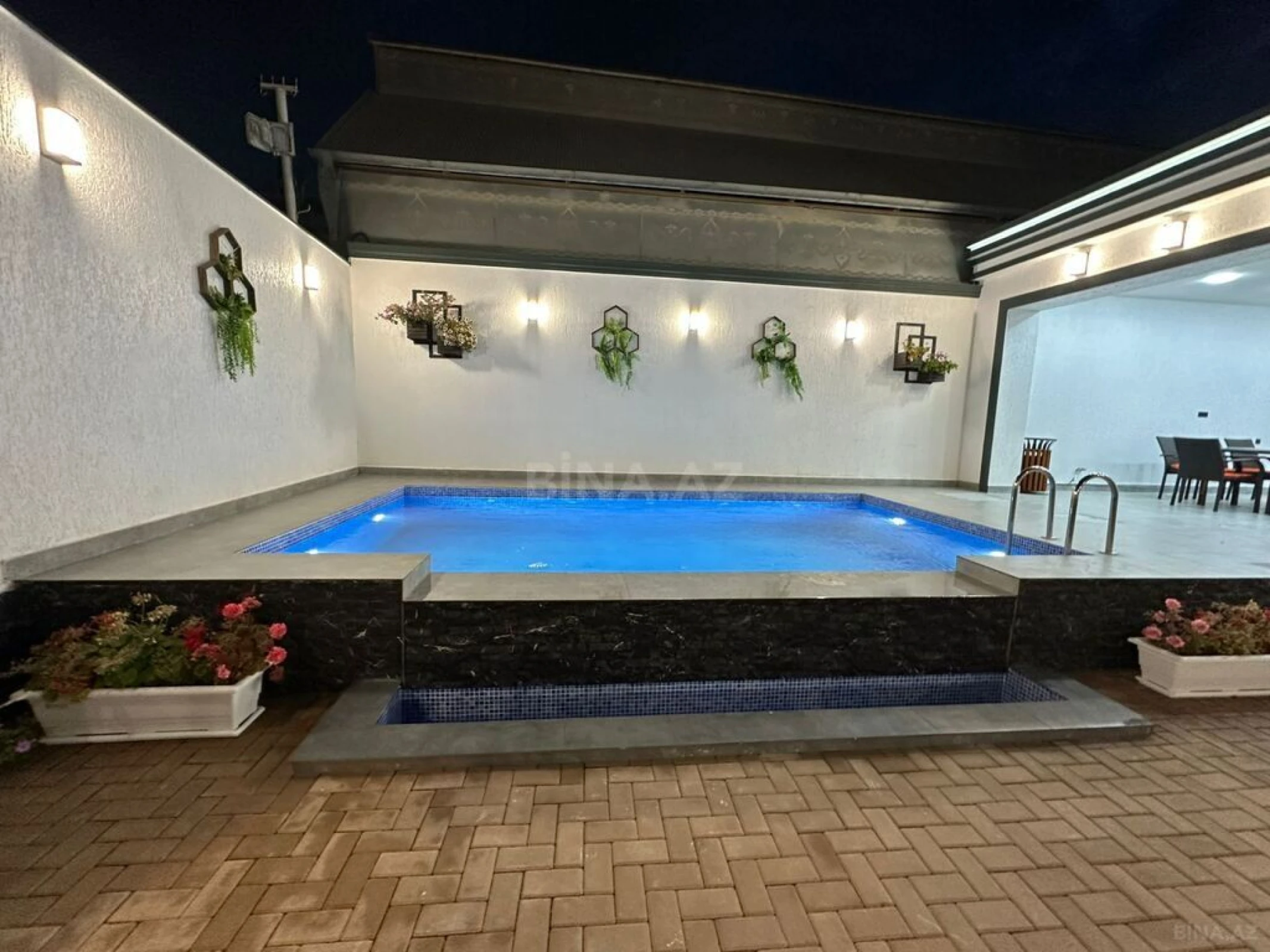 Satılır 4 otaqlı həyət evi 170 m²