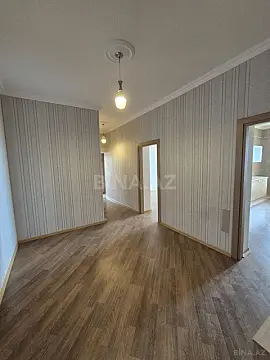 Satılır 4 otaqlı mənzil 135 m²