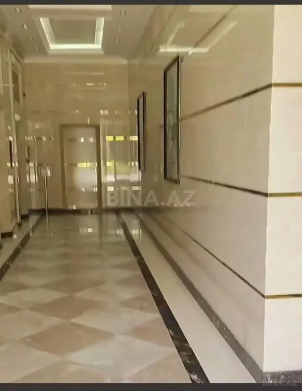Satılır 3 otaqlı mənzil 82 m²