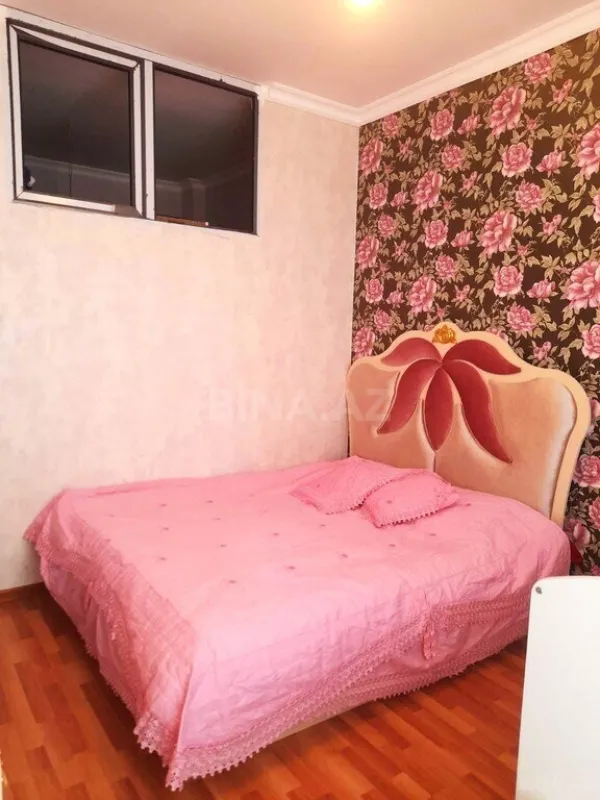 Satılır 3 otaqlı mənzil 82 m²