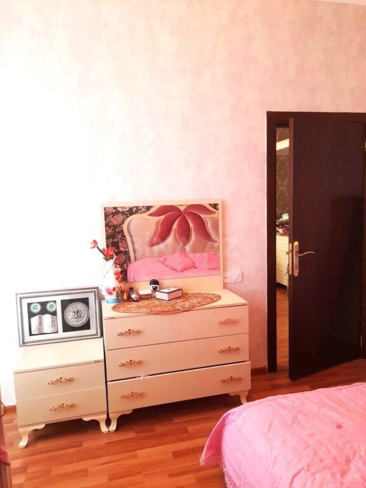 Satılır 3 otaqlı mənzil 82 m²
