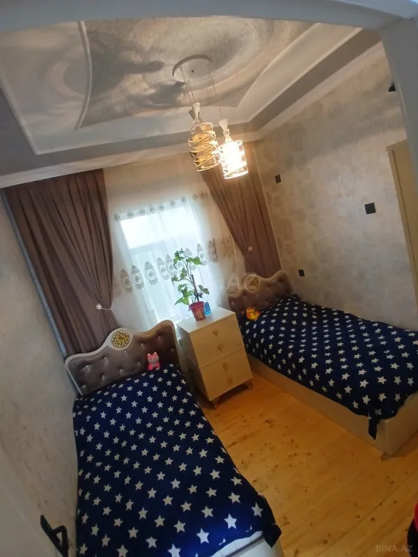 Satılır 4 otaqlı həyət evi 130 m²