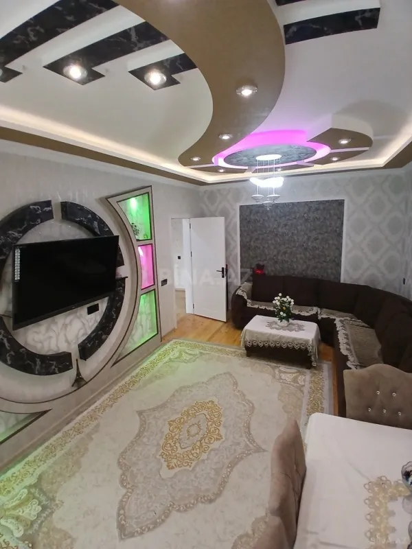 Satılır 4 otaqlı həyət evi 130 m²