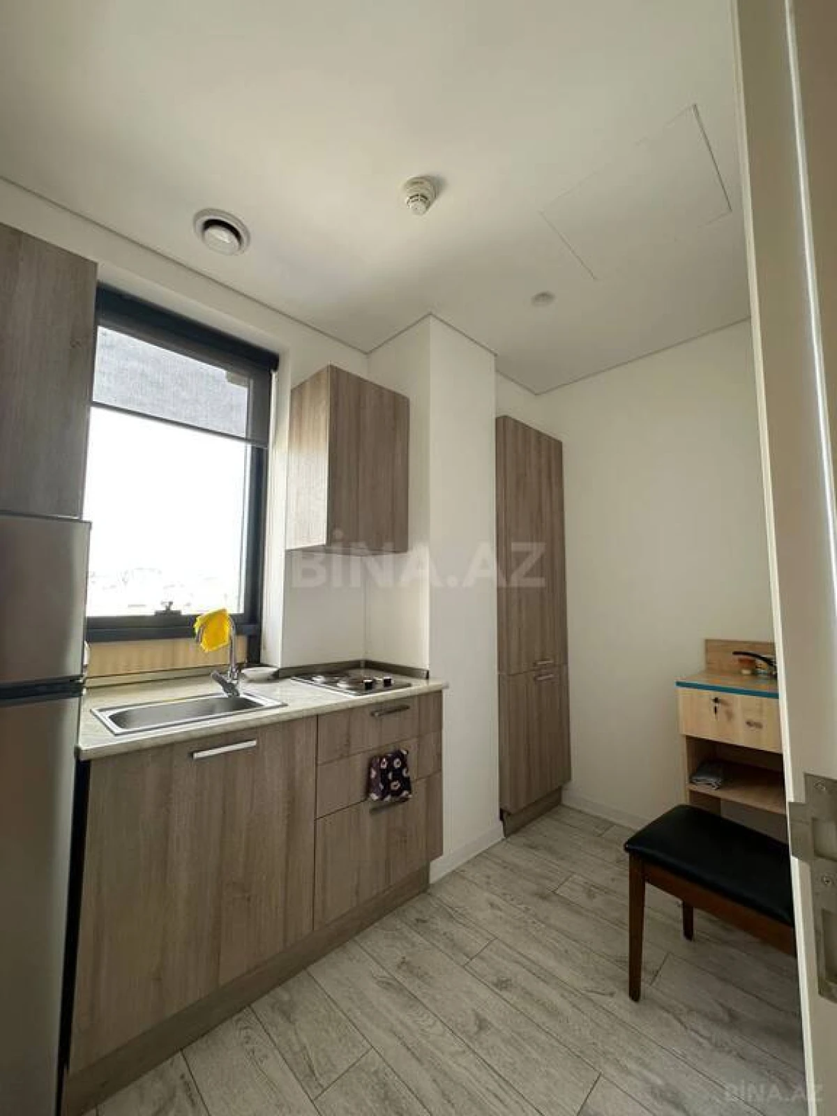 Kirayə verilir 3 otaqlı ofis 85 m²