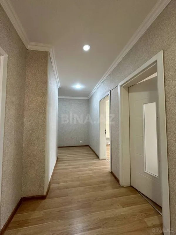 Kirayə verilir 4 otaqlı ofis 130 m²