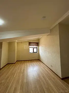 Kirayə verilir 4 otaqlı ofis 130 m²