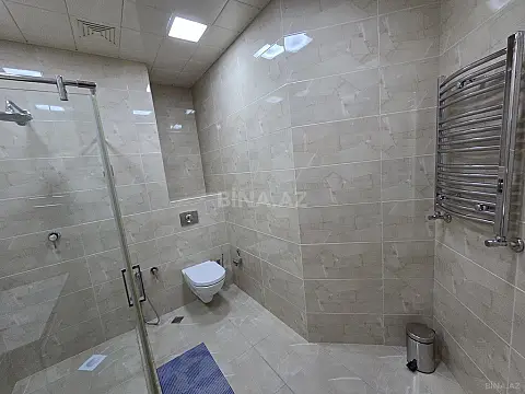 Satılır 3 otaqlı mənzil 160 m²