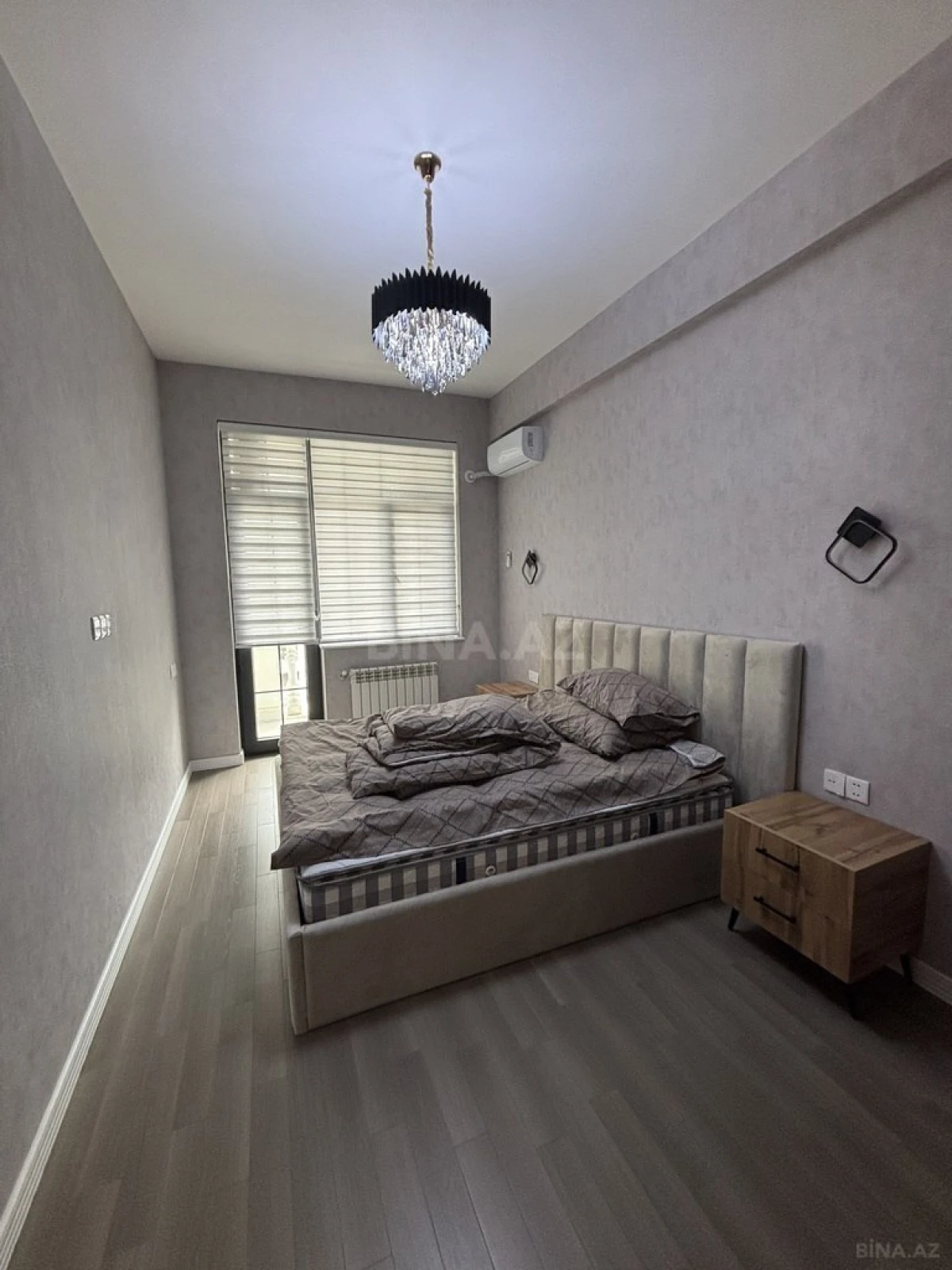 Satılır 2 otaqlı mənzil 68 m²
