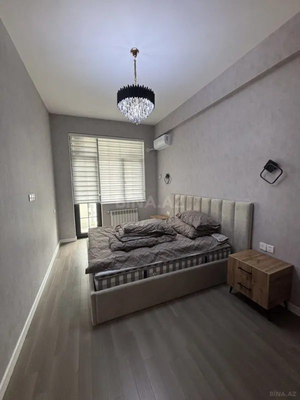 Satılır 2 otaqlı mənzil 68 m²