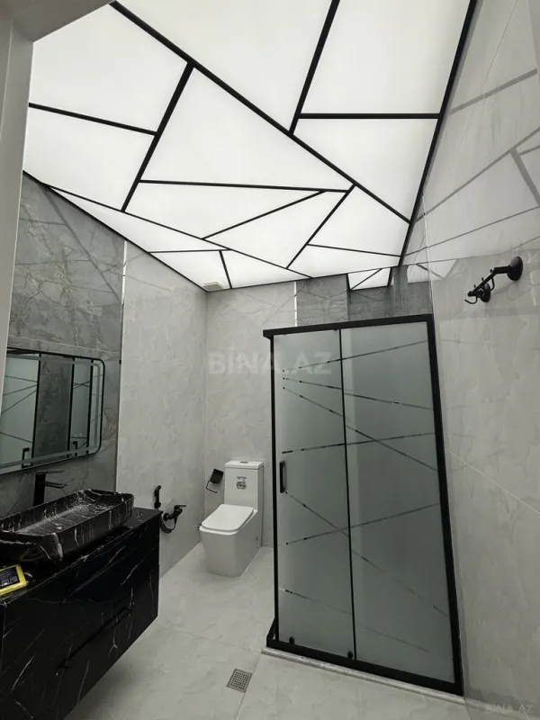 Satılır 2 otaqlı mənzil 68 m²