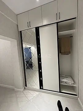 Satılır 2 otaqlı mənzil 68 m²