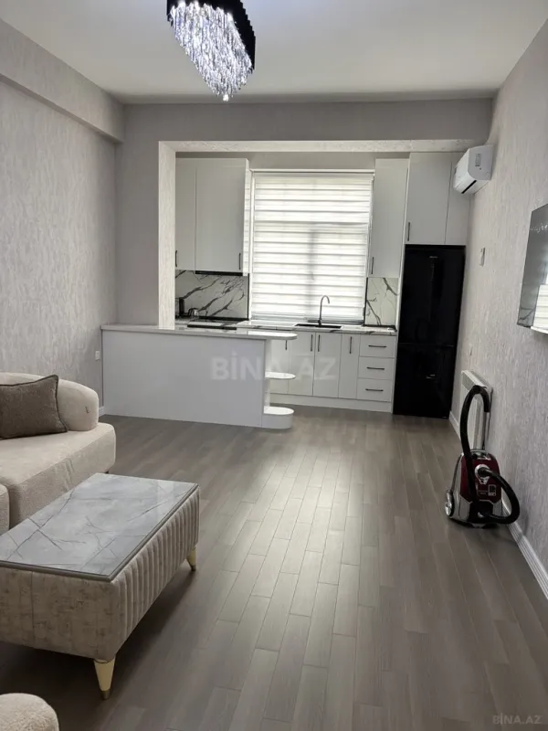 Satılır 2 otaqlı mənzil 68 m²