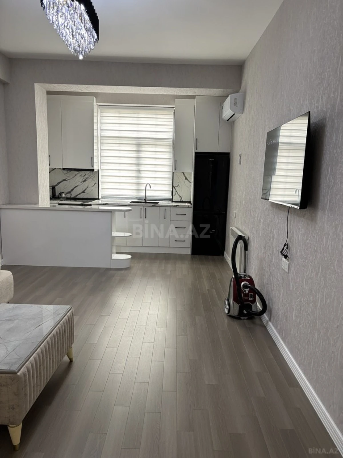 Satılır 2 otaqlı mənzil 68 m²