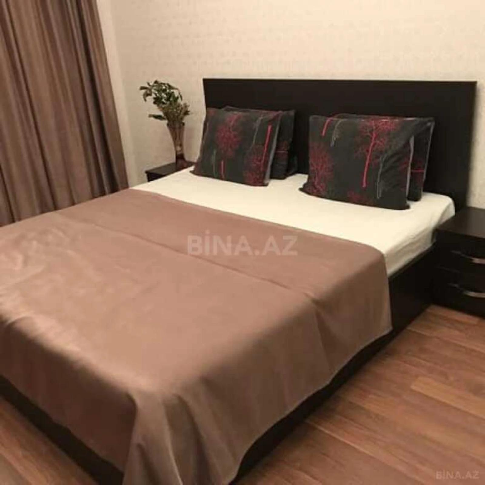 Satılır 2 otaqlı mənzil 51 m²