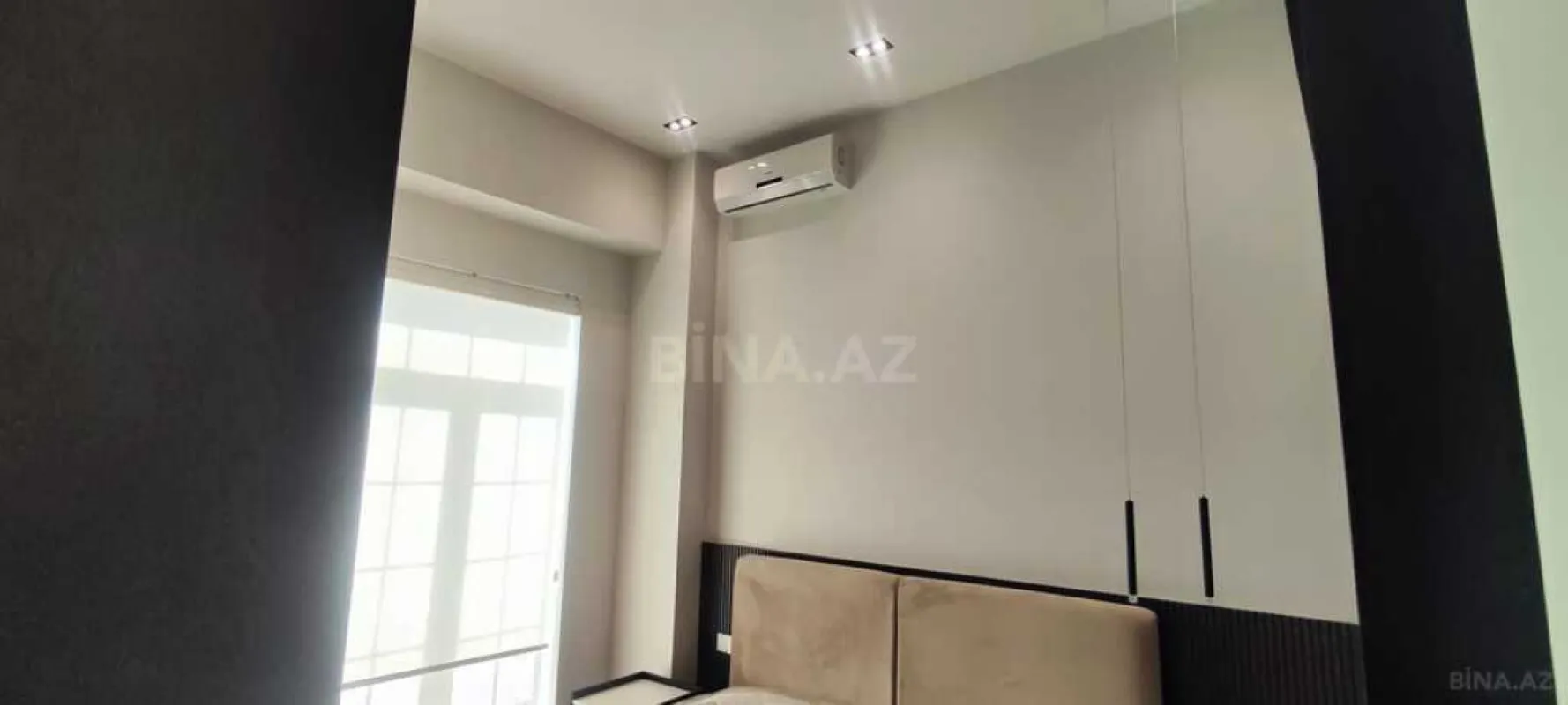 Kirayə verilir 2 otaqlı mənzil 71 m²