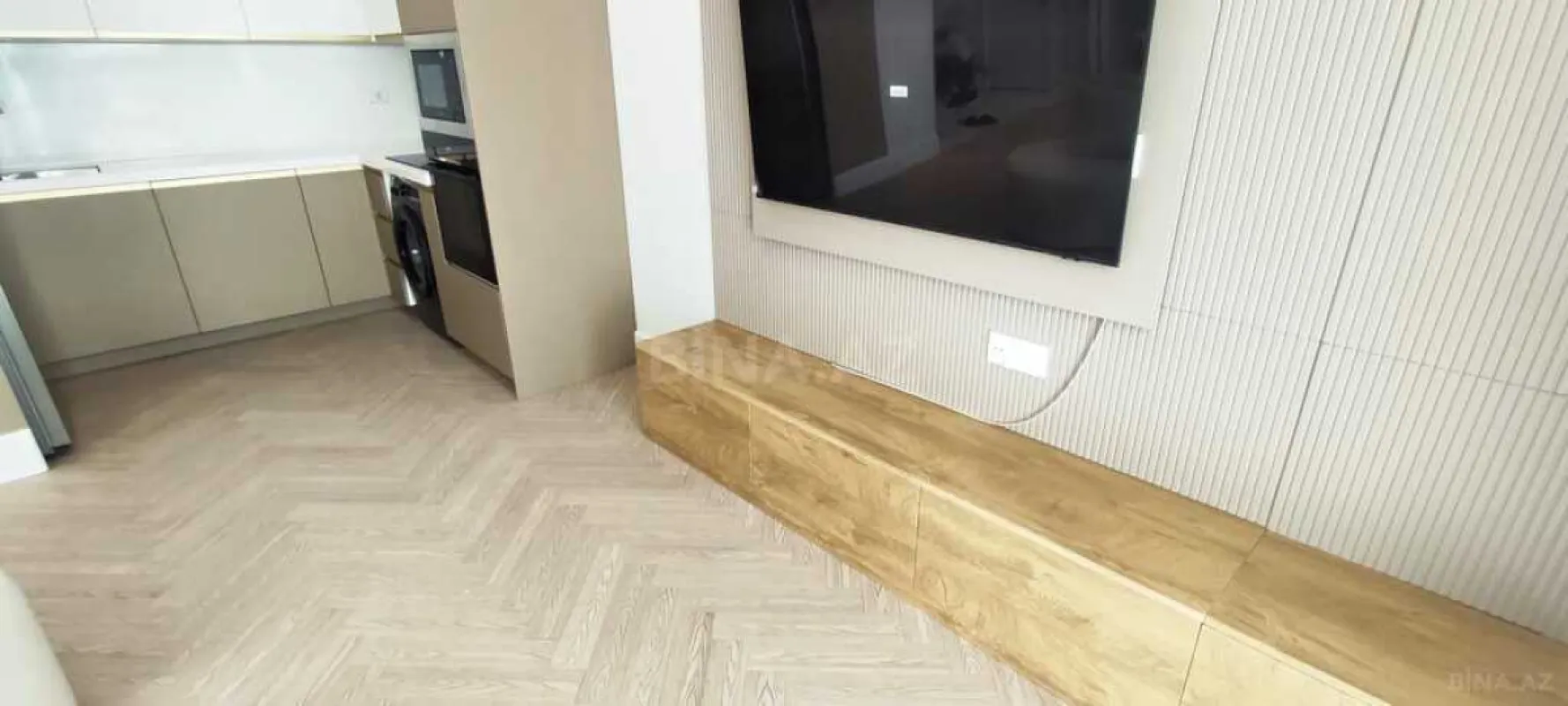 Kirayə verilir 2 otaqlı mənzil 71 m²