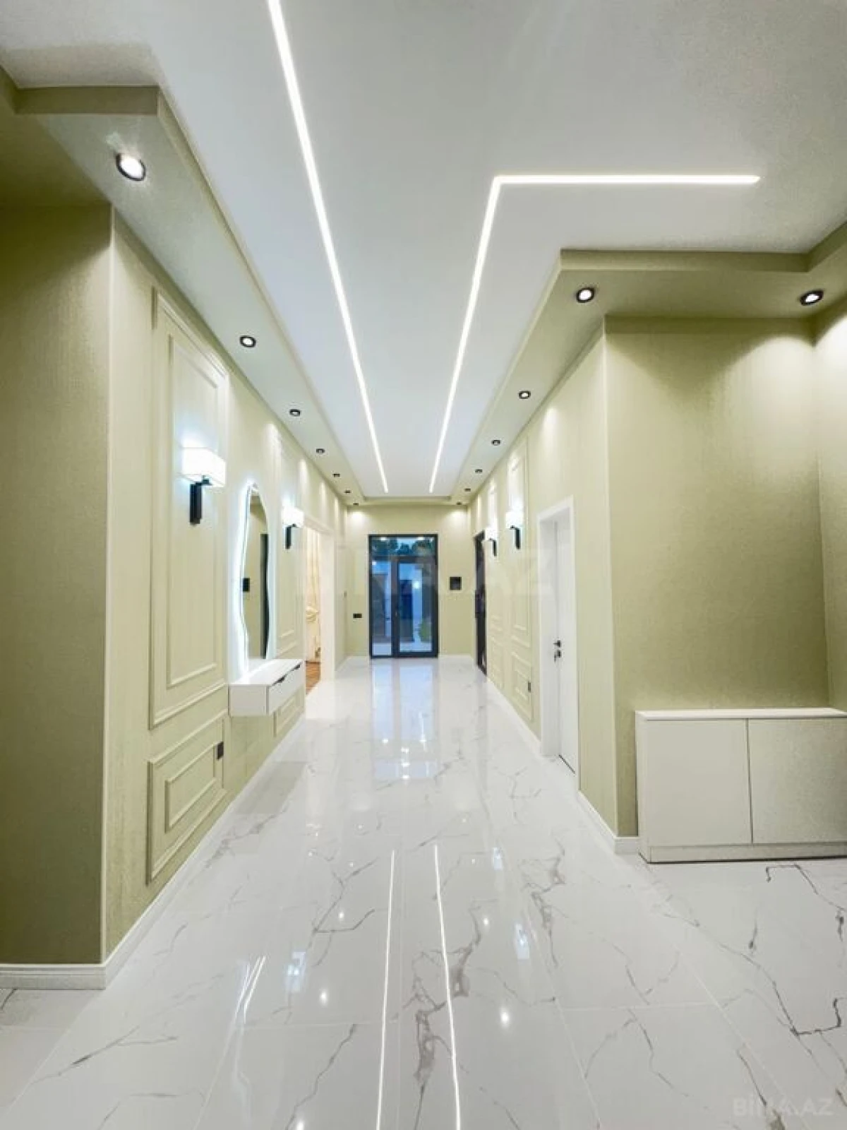 Satılır 4 otaqlı həyət evi 160 m²