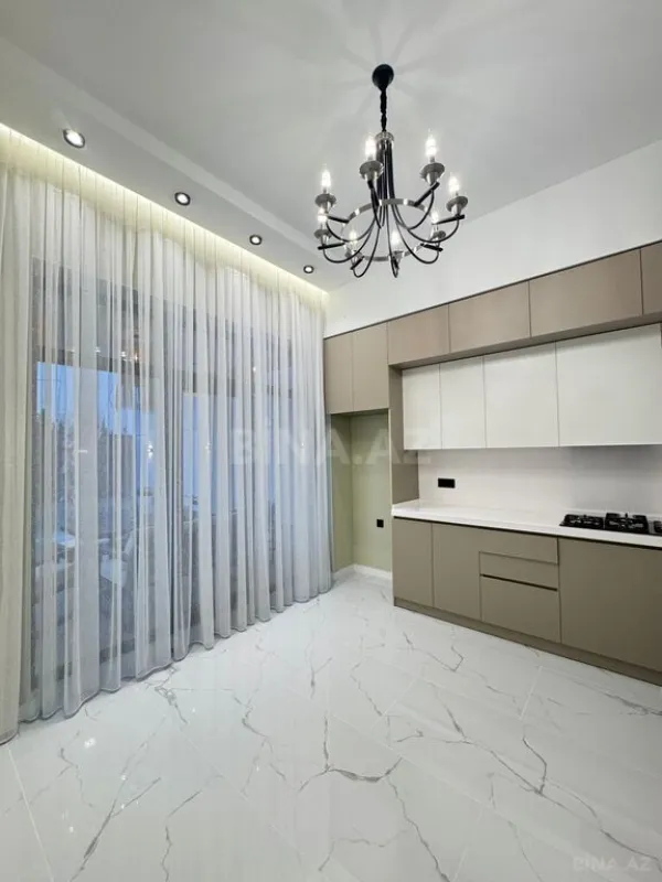 Satılır 4 otaqlı həyət evi 160 m²